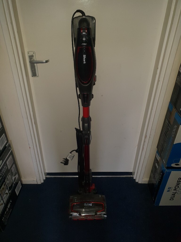 Shark DuoClean HV390UK Corded Stick 